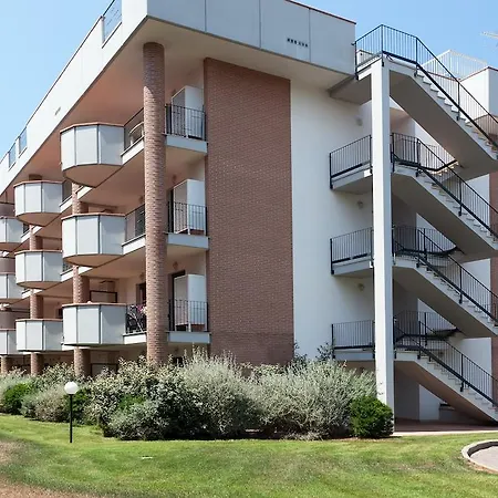 Le Residenze Di Santa Costanza - Le Dimore 2*