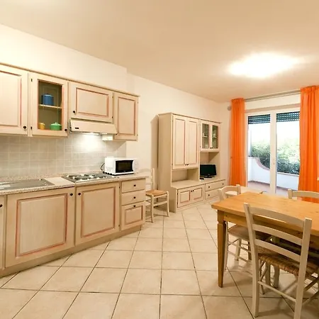 Le Residenze Di Santa Costanza - Le Dimore